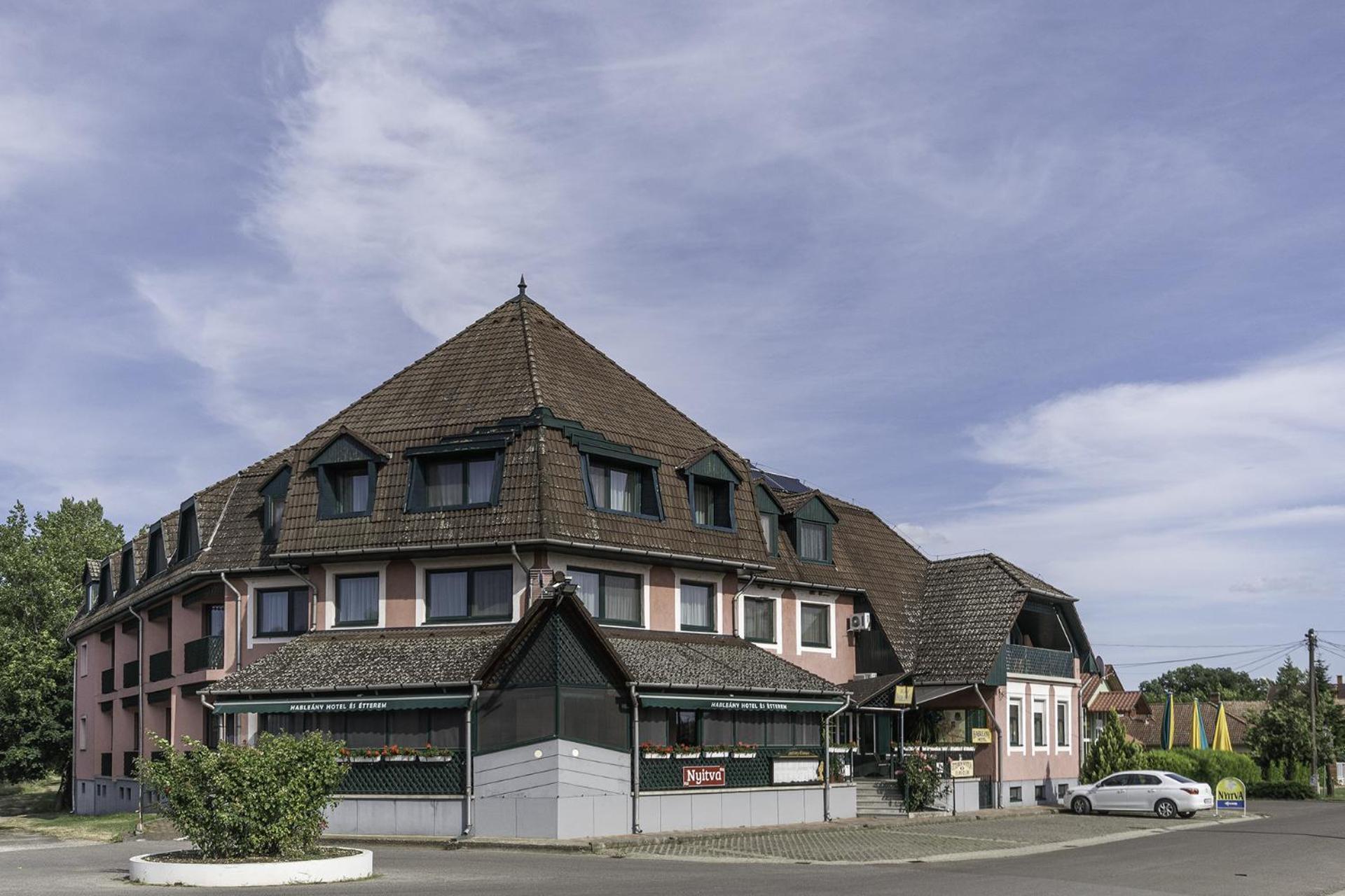 Hableány Hotel Tiszafüred Esterno foto